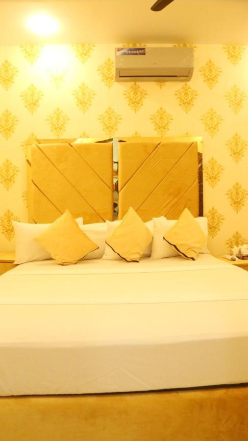 Hotel De Smart מולטאן מראה חיצוני תמונה