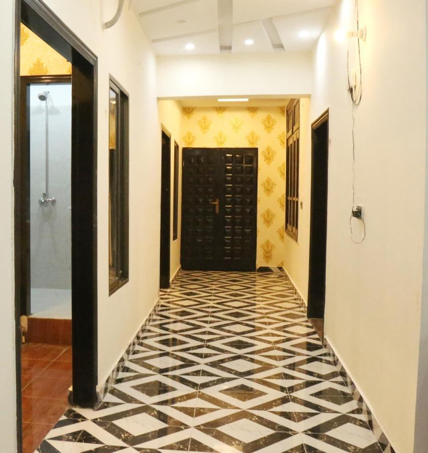Hotel De Smart מולטאן מראה חיצוני תמונה